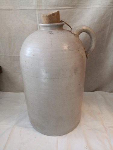 Antike steinflasche wein - antike,