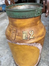 Alte Milchkanne bemalt