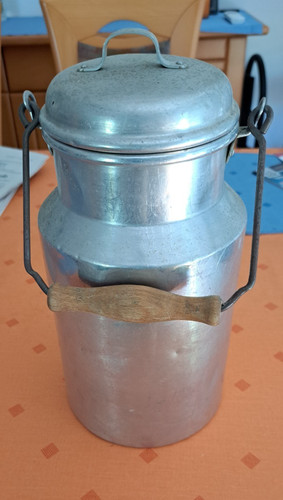 Alte aluminium milchkanne mit - alte,